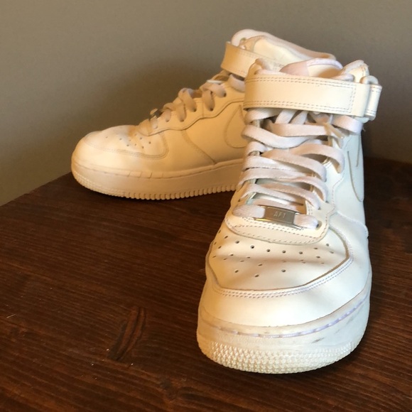 Nike Air Force 1 Hi-Top Sneakers in Triple White - Picture 4 of 15